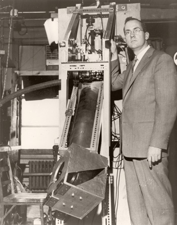 Charles Townes with a ruby maser amplifier for radio astronomy.